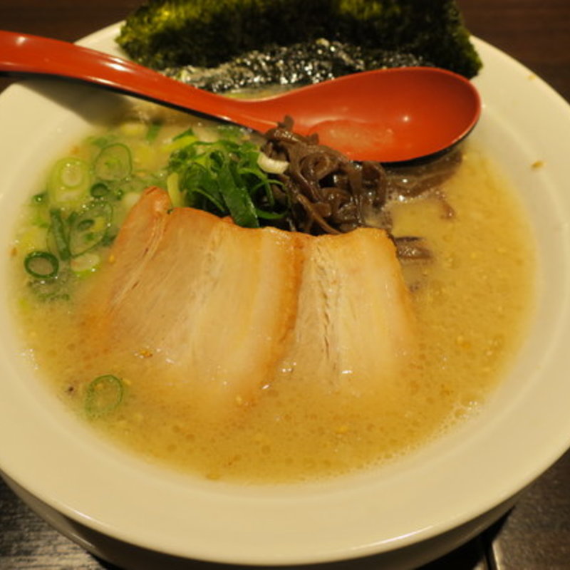 白ラーメン(博多らーめん 一心堂  )