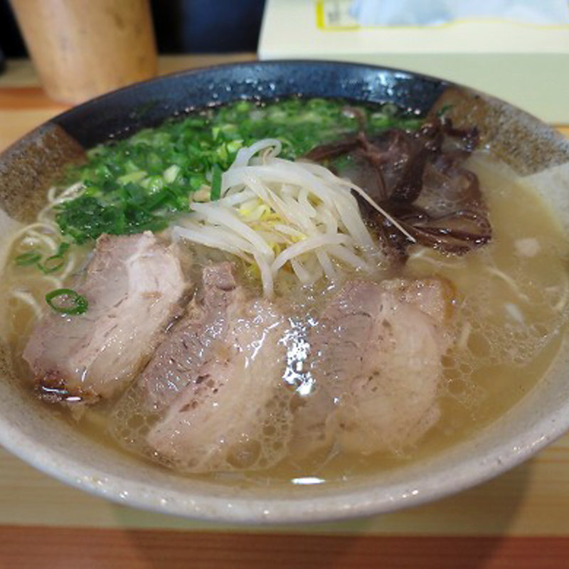博多ラーメン(博多ラーメン 華)