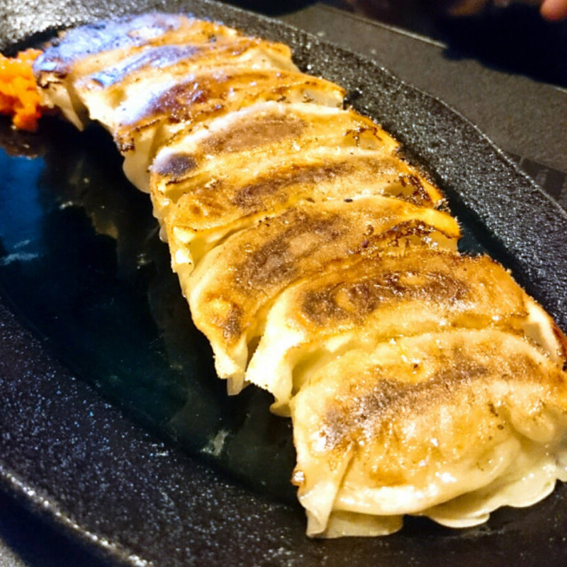 博多餃子(もつ鍋笑楽 福岡春吉店)