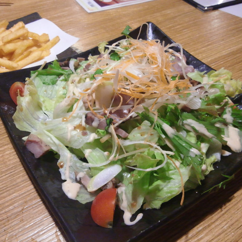 まこっちゃんサラダ(博多屋台 まこっちゃん )