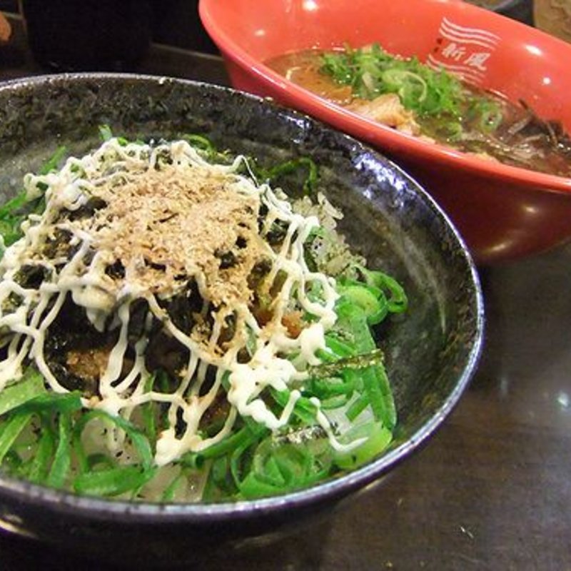 肉味噌丼(博多新風 高宮本店)