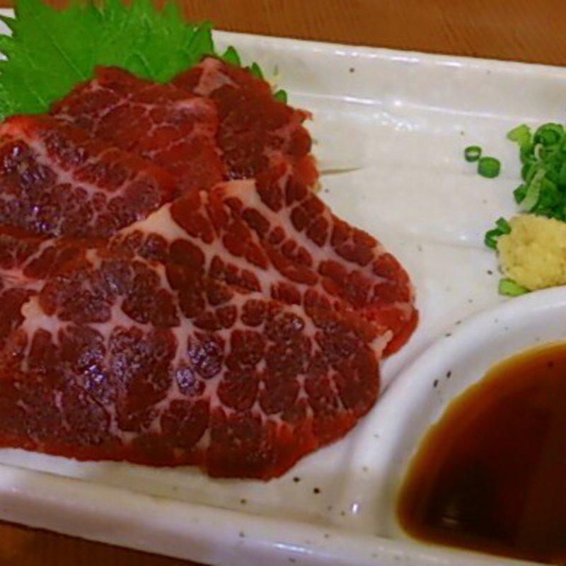 馬刺し(博多漁家磯貝 しらすくじら 博多駅前店)