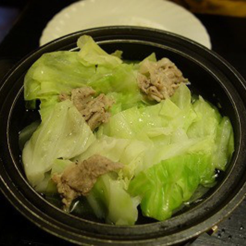 豚肉とキャベツのタジン鍋(参きゅう)