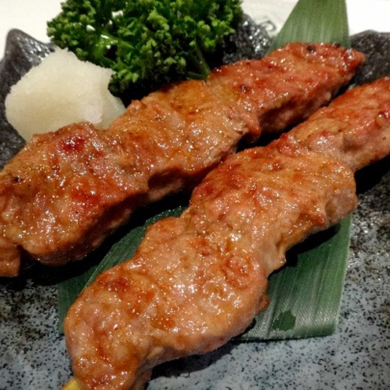 牛ロースの串焼き(双々)