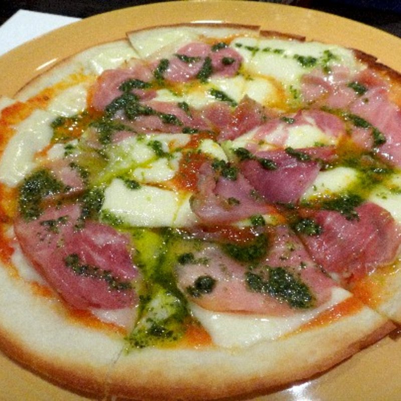 生ハムのピッツア(双々)