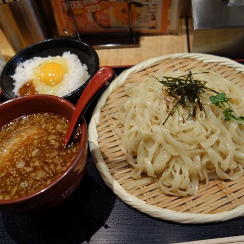 極太平打ちつけ麺（醤油）+醤油麸と生玉子のっけ丼セット(双麺 錦糸町本店)