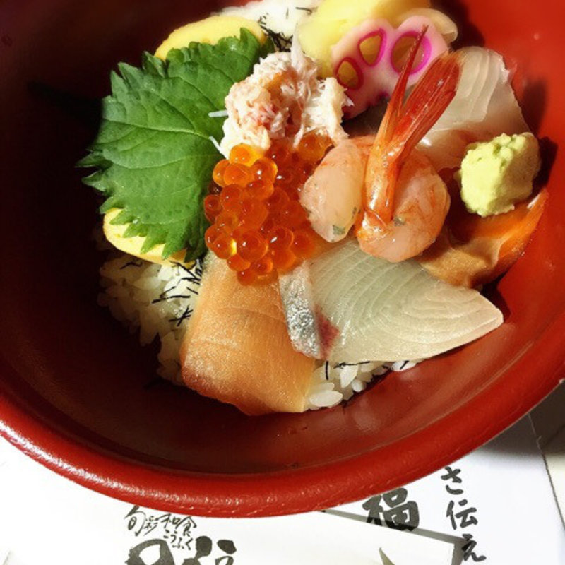 海鮮丼(旬彩和食 口福 （コウフク）)
