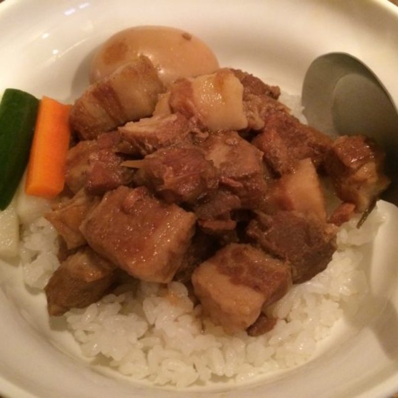 ルーロウファン(月和茶)