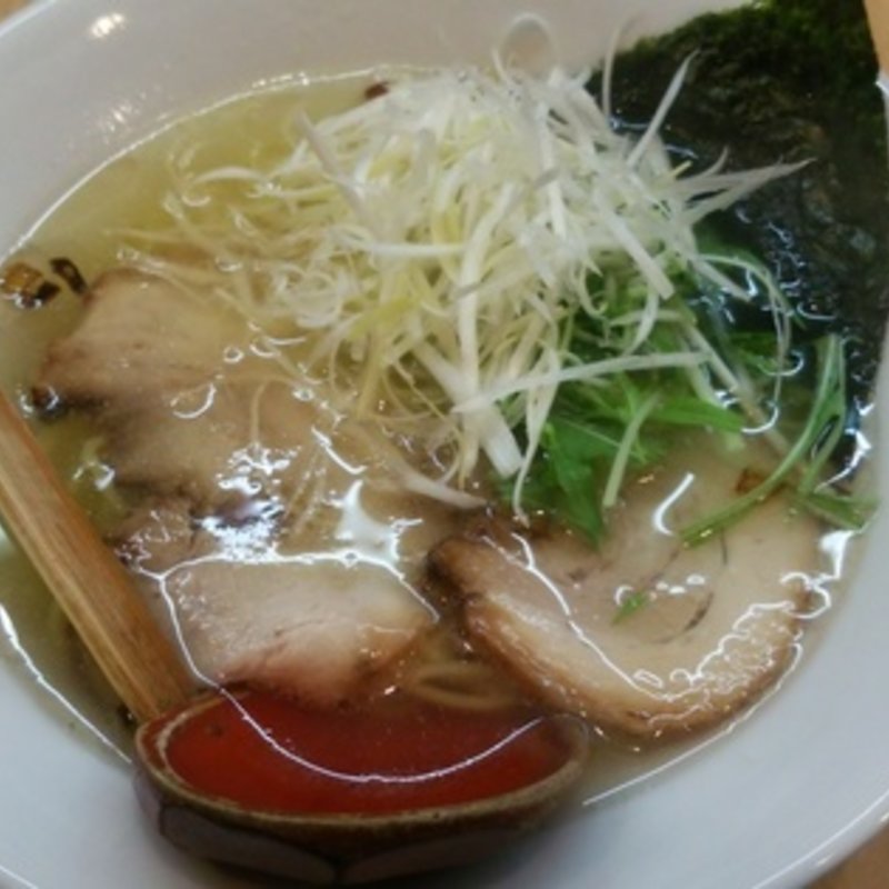 塩ラーメン(麺や 向日葵 （めんや ひまわり）)