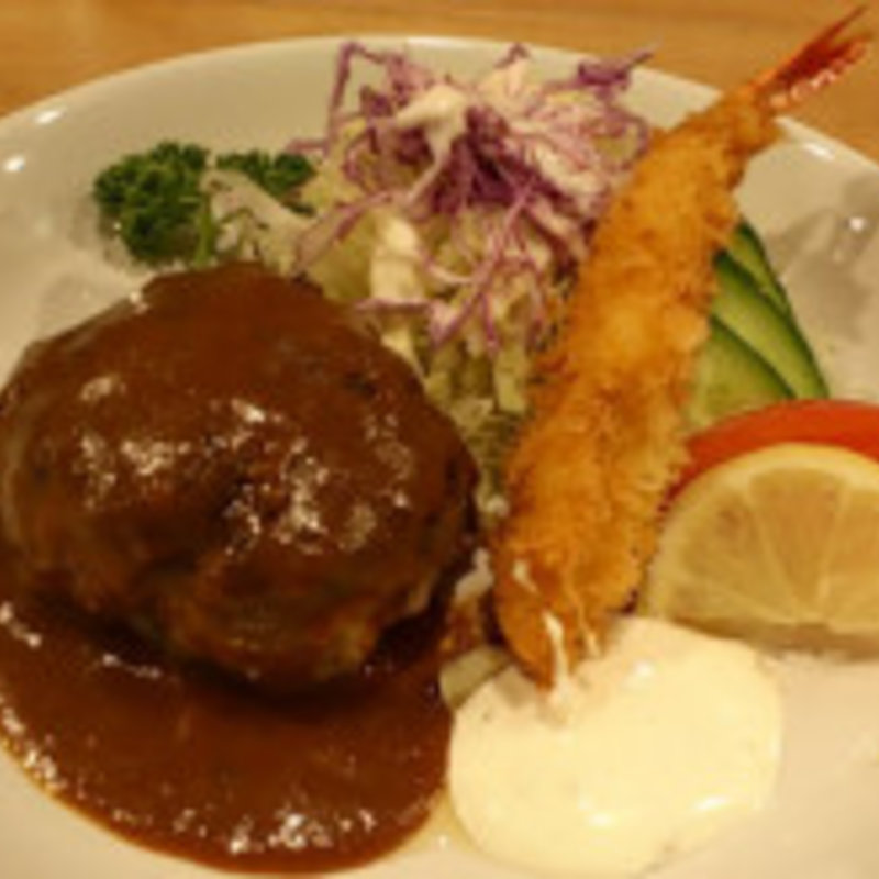 手こねハンバーグ(呑々食堂rico！)