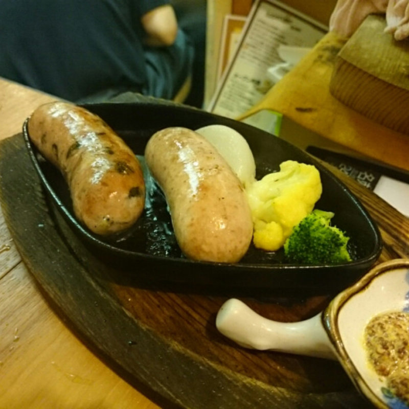 【とん塩】＆【ちょび辛みそ】(味の万雷)