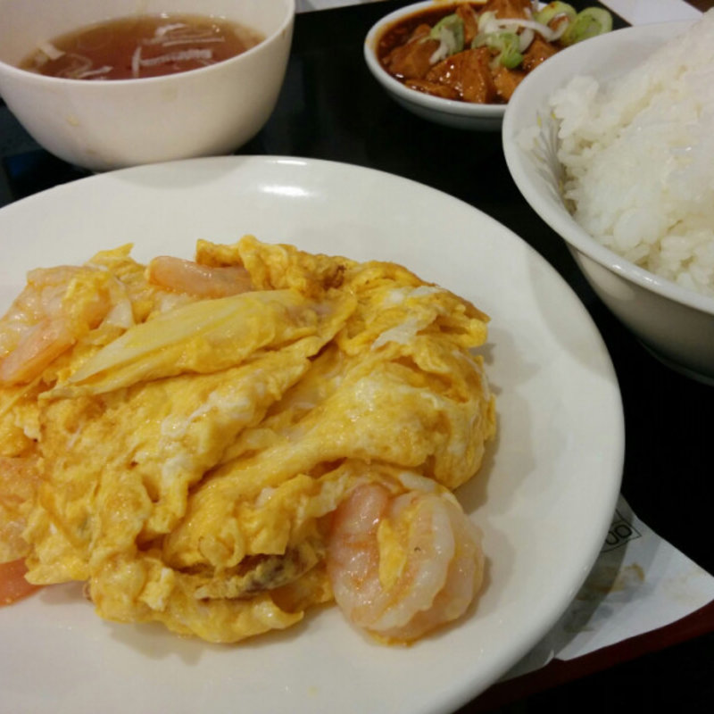 芝エビと卵炒めの定食(味坊)