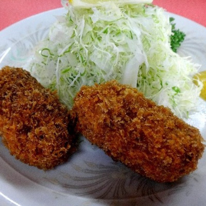 カニクリームコロッケ(中華・とんかつ 味角樓)