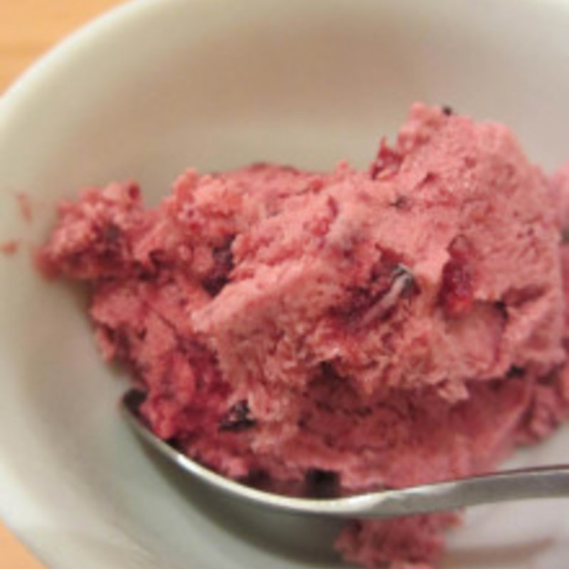 自家製ミックスベリーアイス(味農家)