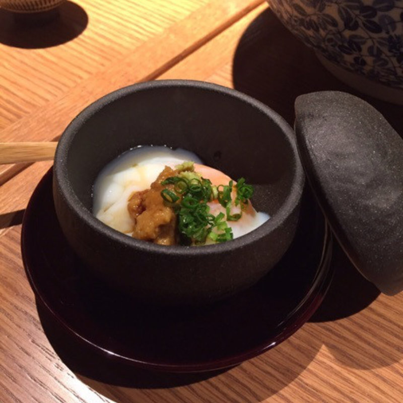 三種の神器　うにとトリュフと温泉卵(和えに)