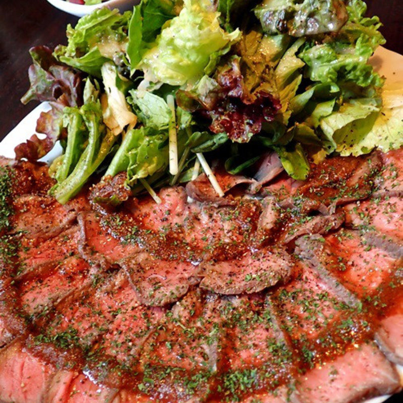 牛タタキ(神田 魚えん)