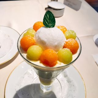 メロンパフェ(銀座・和光アネックス ティーサロン)
