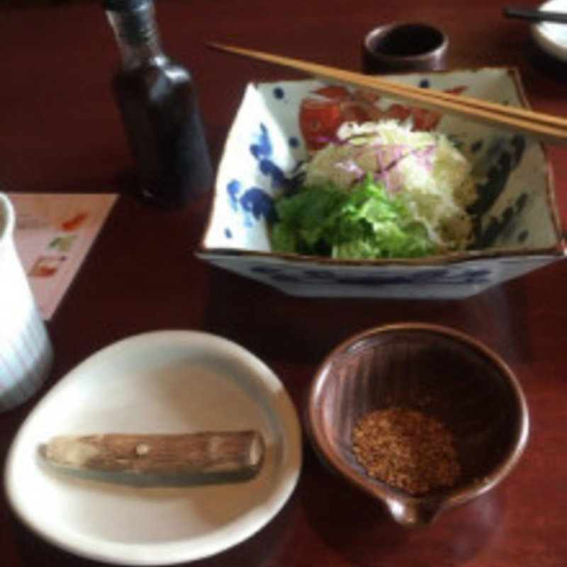 キャベツの千切りの盛り合わせ(和心とんかつ あんず 天神店)