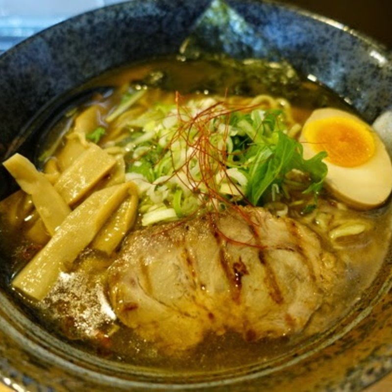 和風とんこつらーめん(和風とんこつら～めん SUGAZO)