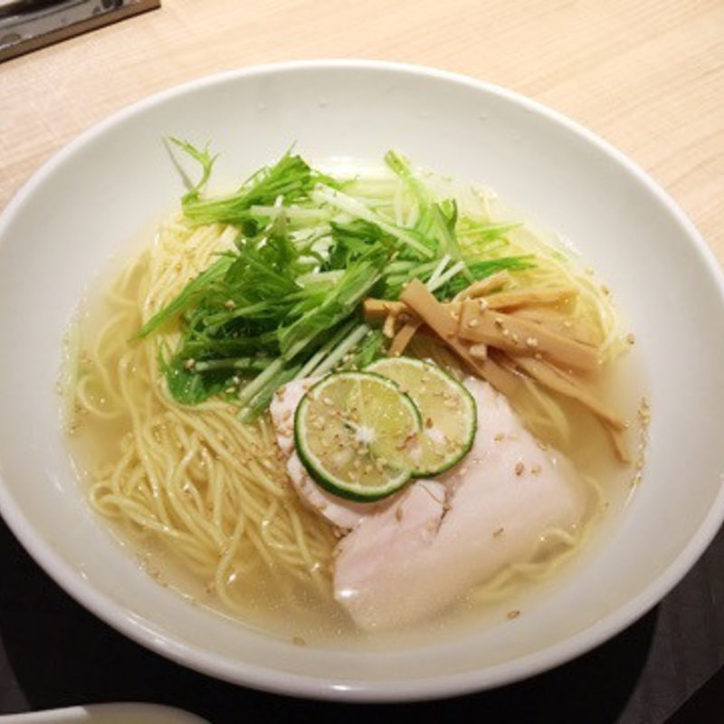 すだちそば(和食バルはれるやHARERUYA北1条店)