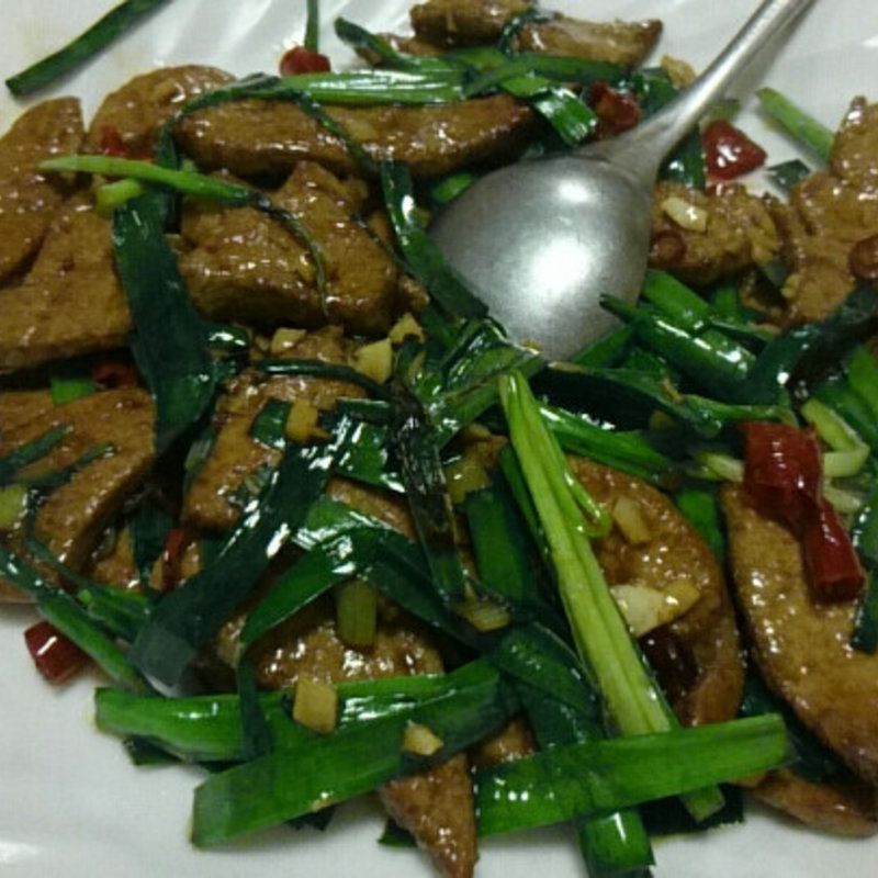 レバニラ(哈爾濱飯店)