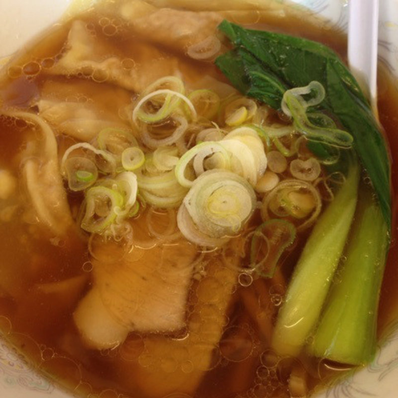 醤油ワンタン麺(喜多の味らーめん 春採店)