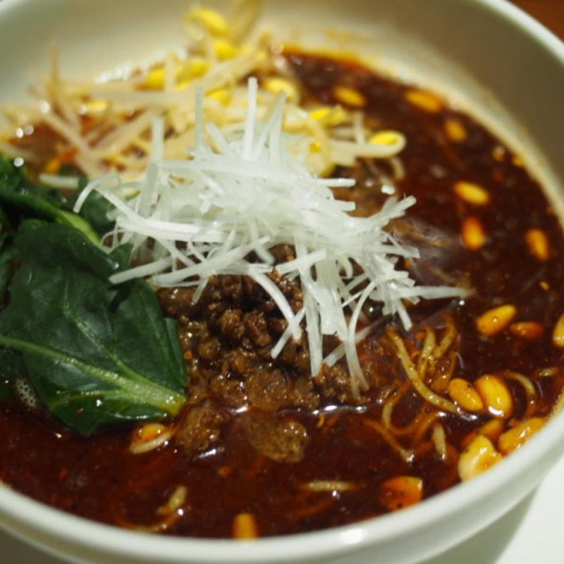 担々麺、小皿料理(喜臨軒（キリンケン）)