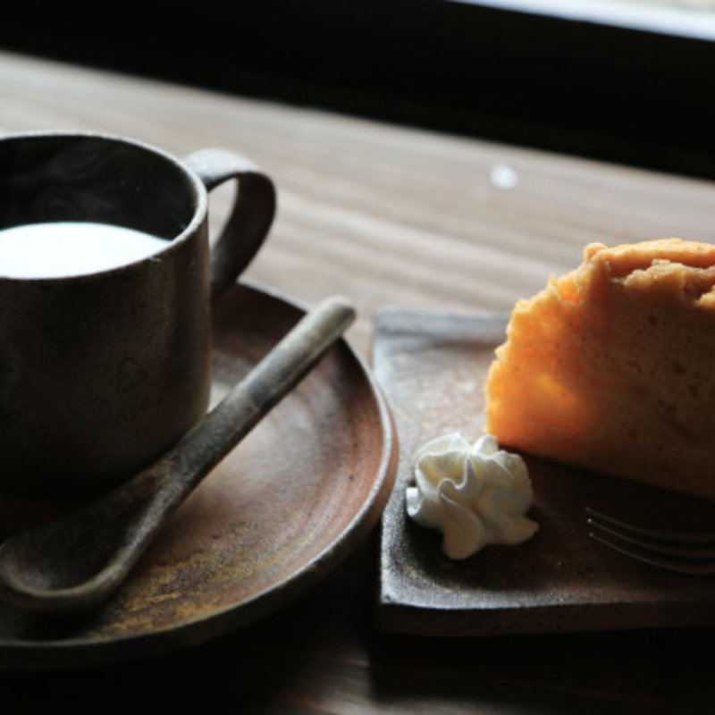 ケーキセット(喫茶店 駅舎)