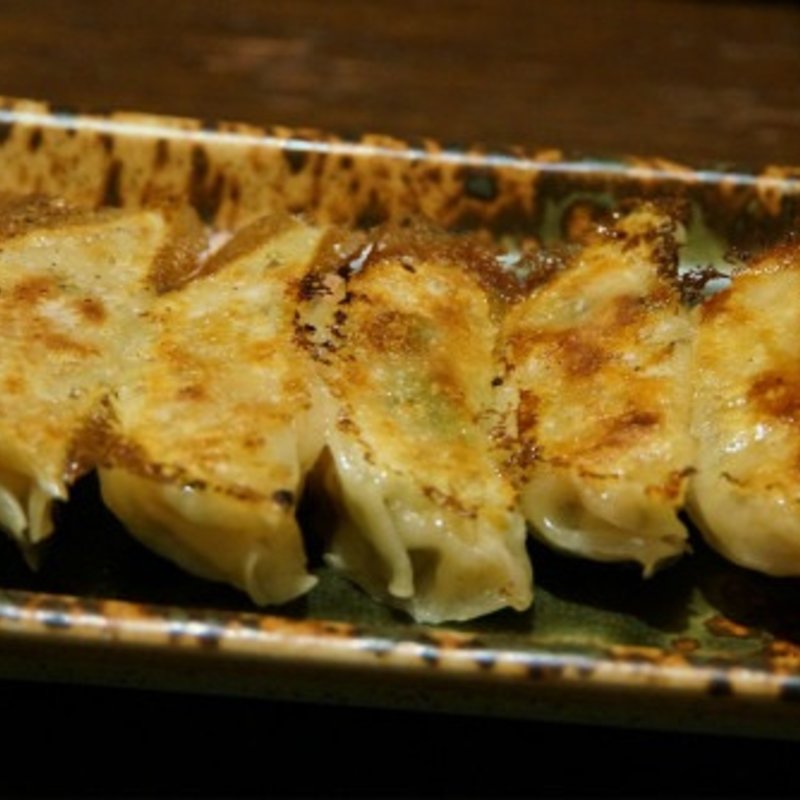 餃子(正式担担麺美食庁 四川辣麺)