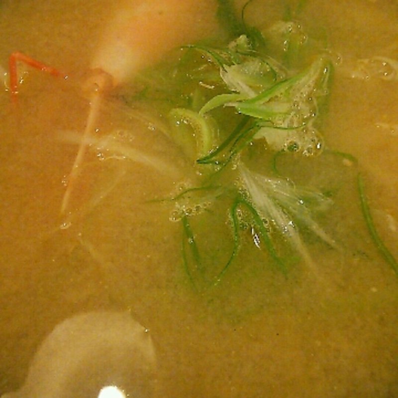 海老の頭汁(回転寿司 トリトン 三輪店)