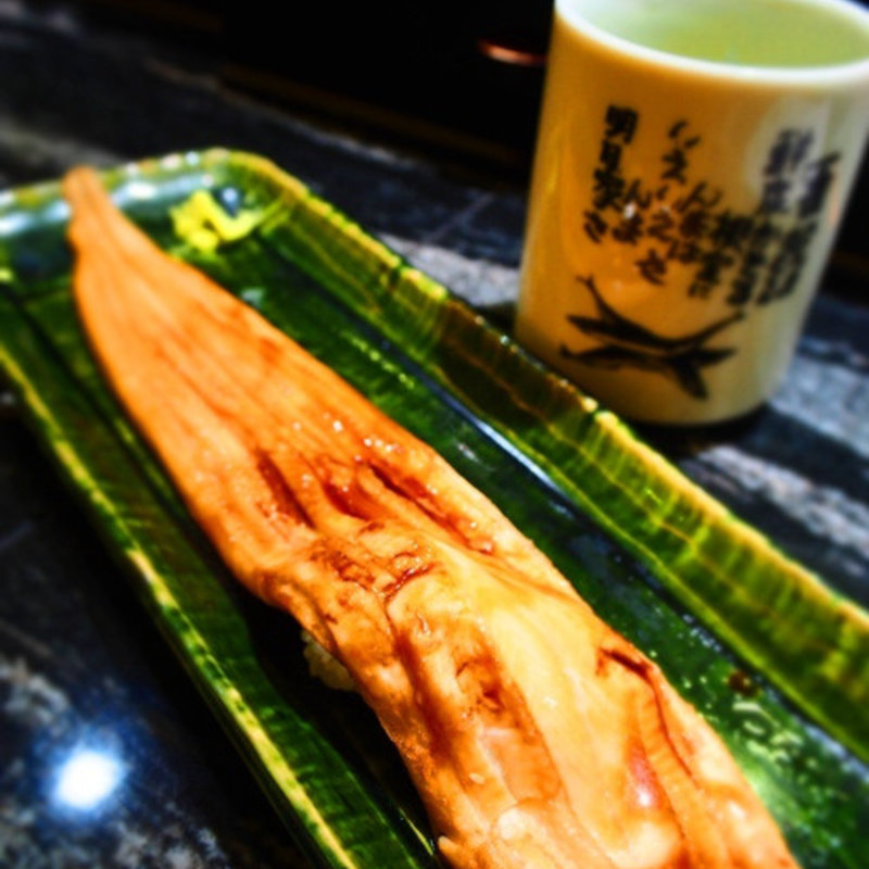 あなご(回転寿司 根室花まる 銀座店)