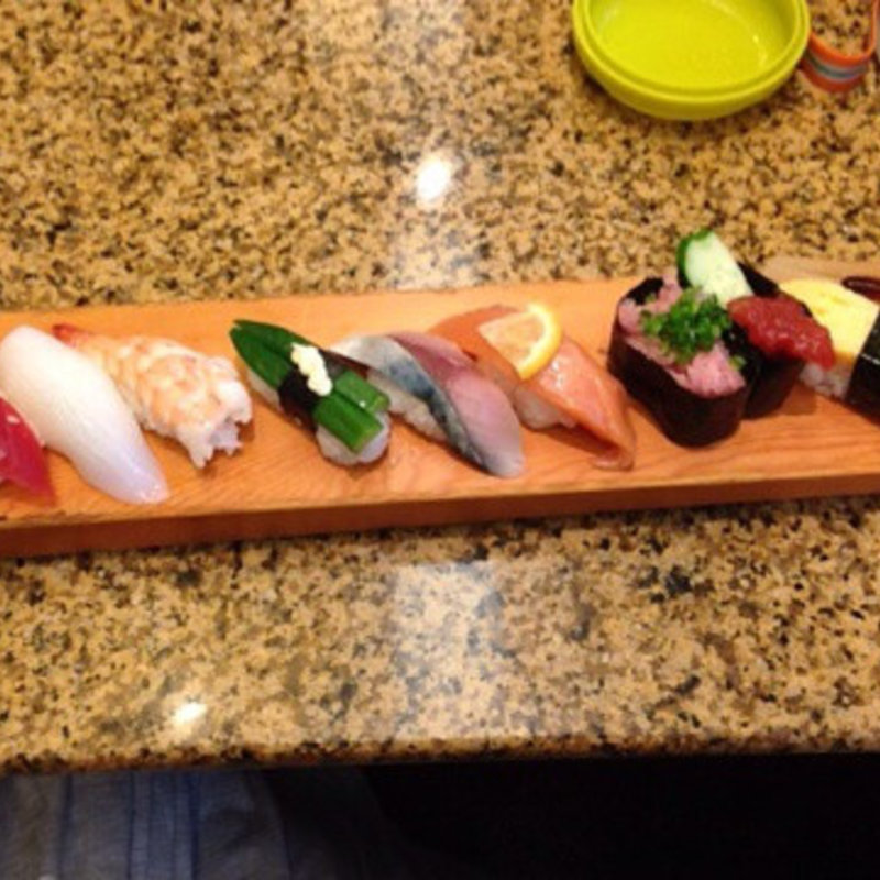 Aランチ(回転寿司　鮮 （石川の四季のさかな）)