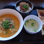 特製担々麺セット(圭圭飯店)