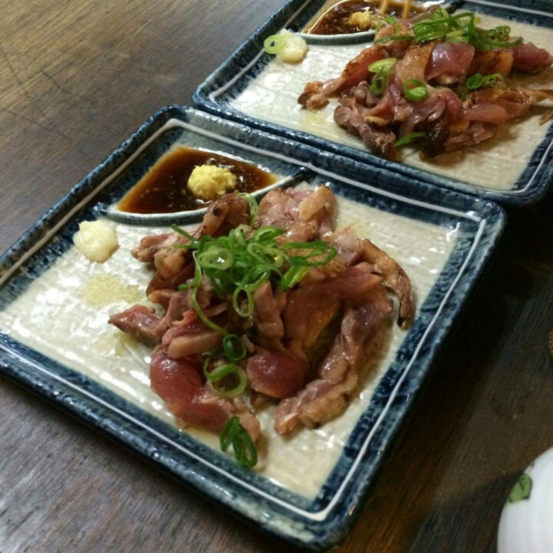 地鶏たたき(藤田屋)