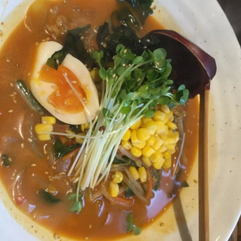 地獄らーめん(日と月 )