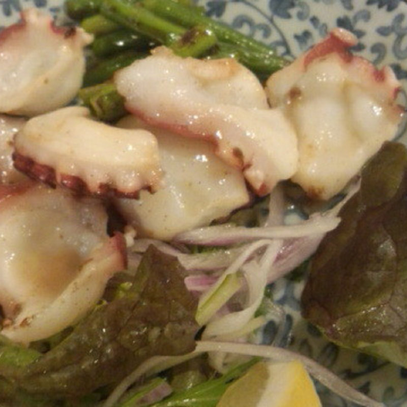 たこのガーリック炒め(地魚酒場 魚八商店 京橋店)