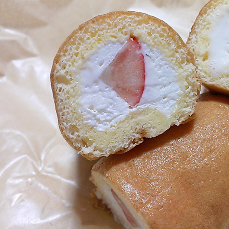 おさんぽロール・苺(堂島スウィーツ道頓堀店)