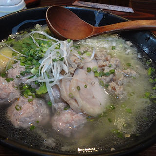 鶏三昧塩らー麺(塩らー麺 本丸亭 横浜元町店)