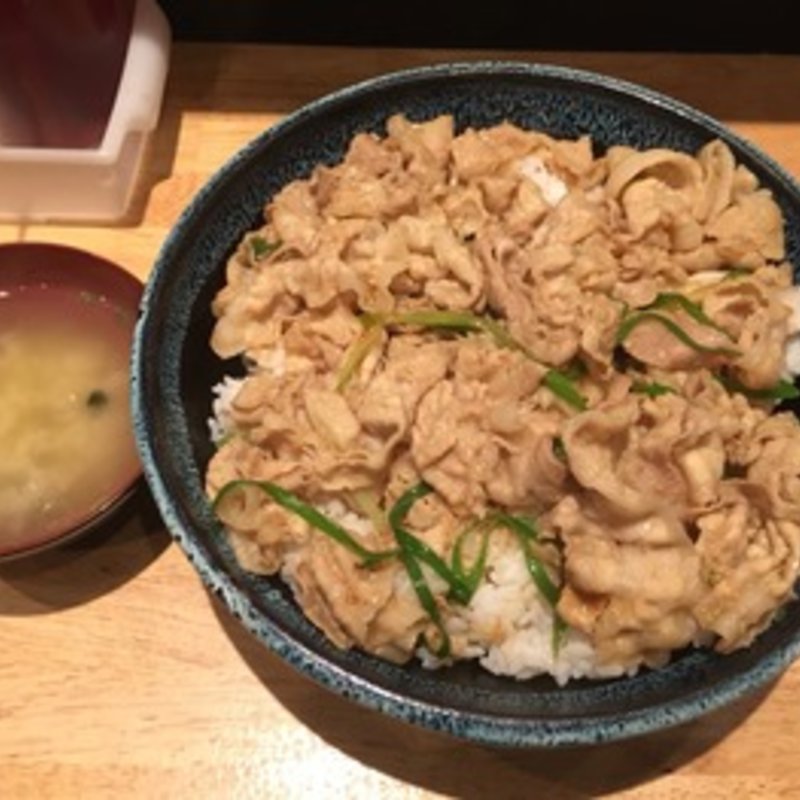 しょうが焼き丼(塩釜元気めし )