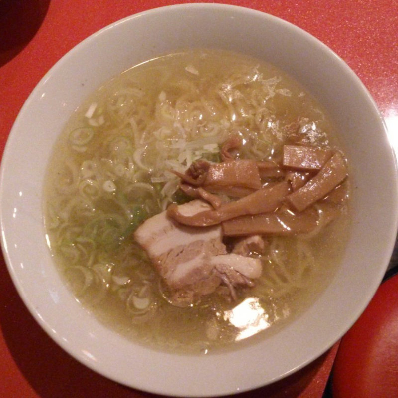 塩拉麺(イーサンリュウ（壱参龍）)
