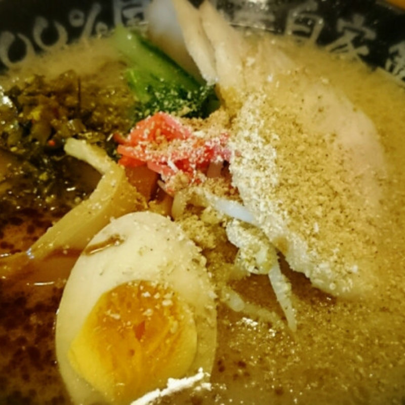 チャーシュー麺(全力とんこつ 多万吉屋)