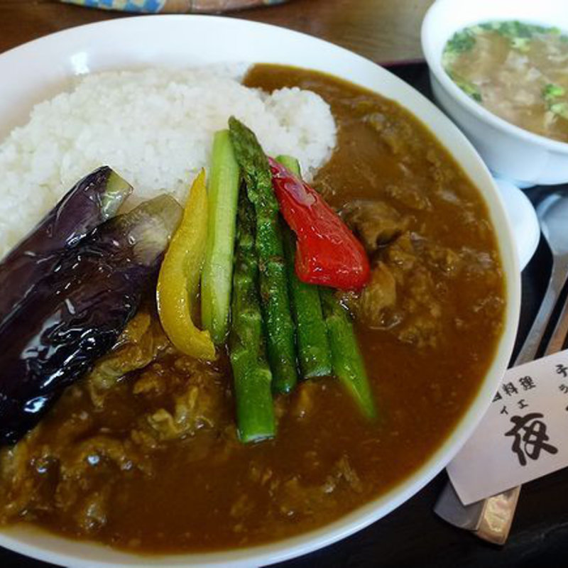 中華屋さんのビーフカレー(イエライシャン（夜来香）)