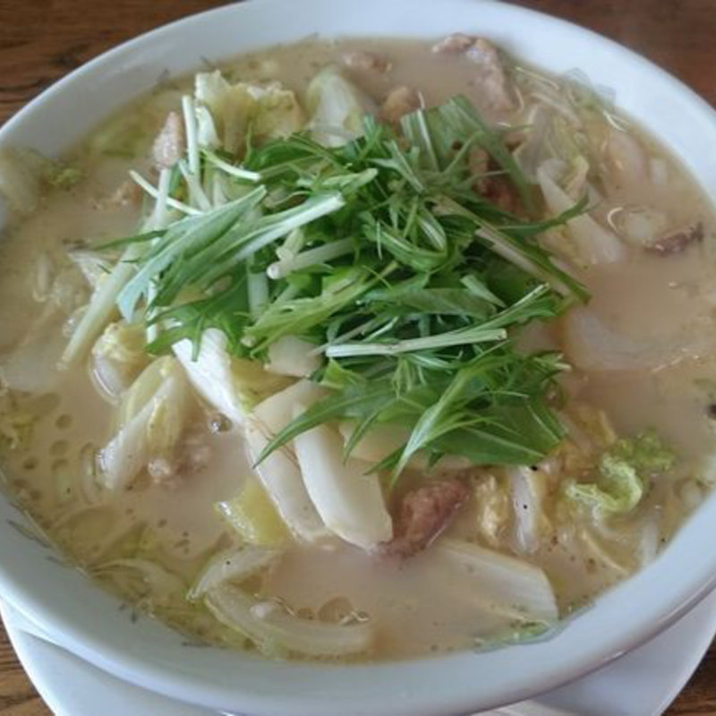 豚骨白湯ラーメン(イエライシャン（夜来香）)