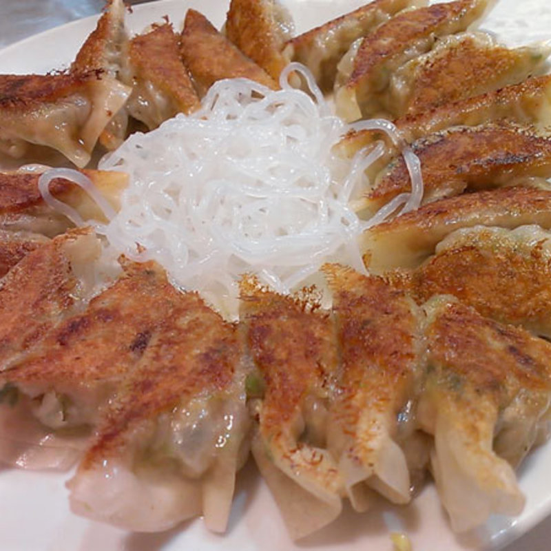 焼餃子2人前(夜来香 栄本店 （いえらいしゃん）)