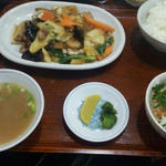 八宝菜定食(夜来香)