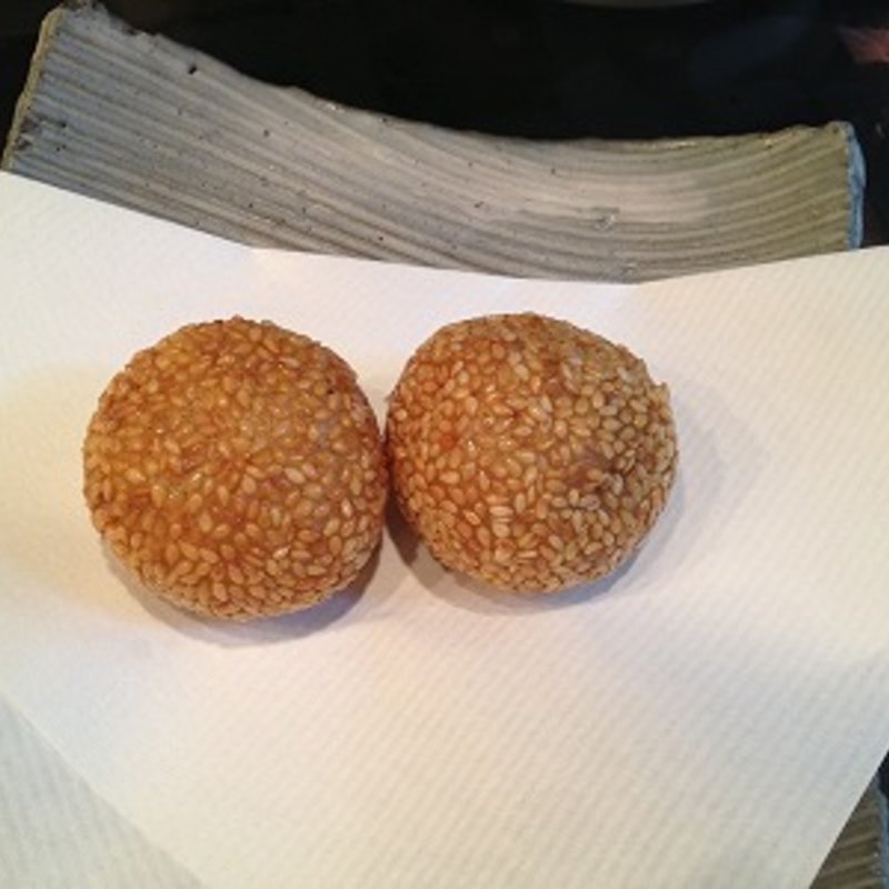 胡麻団子(大明神総本舗)