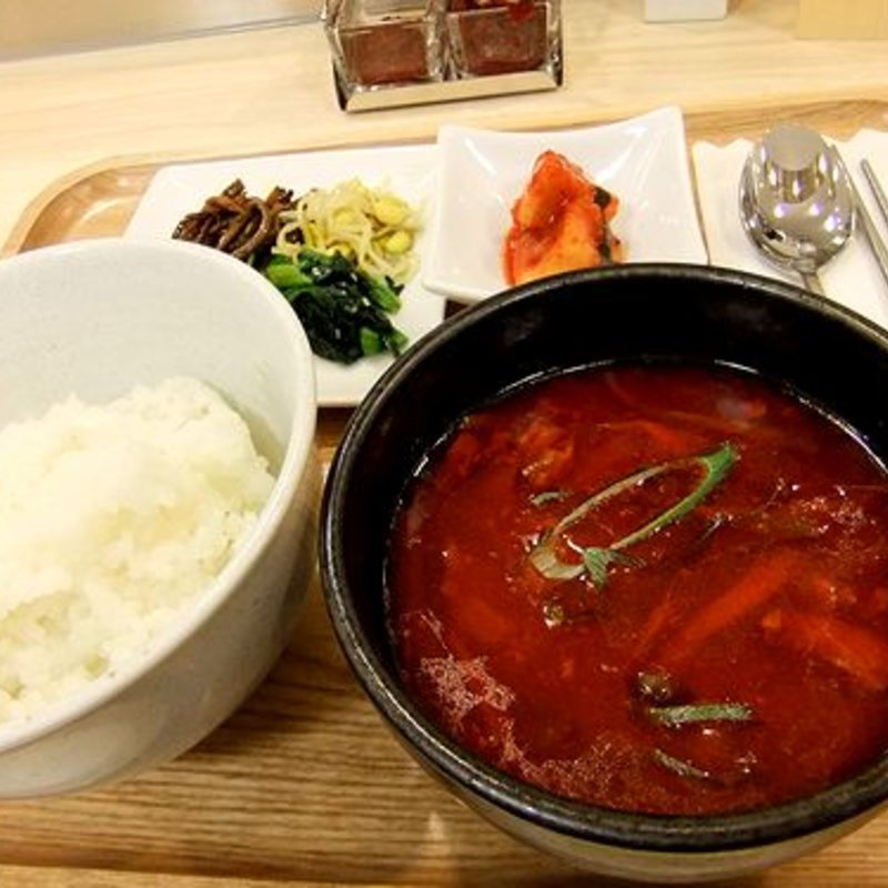 大東園スープ定食　博多ユッケジャン(大東園岩田屋店 )