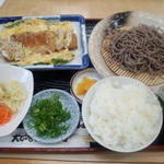 かつ煮とおそばランチ(大正庵釜春 南支店 )