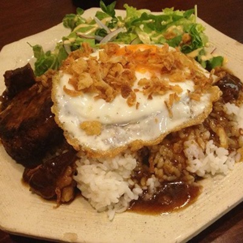 ロコモコプレート(大波小波 )