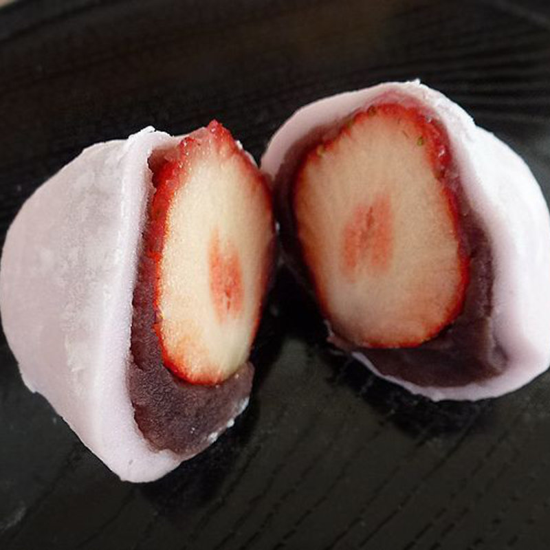 いちご大福（つぶ・こしあん）(大福亭 弥生通り店)